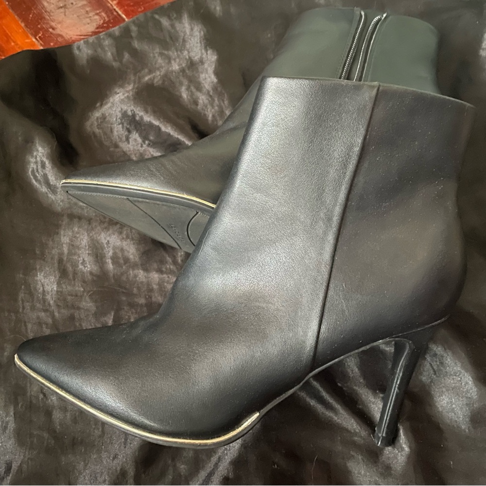 Marc Fisher Ankle Boots with gold trimming